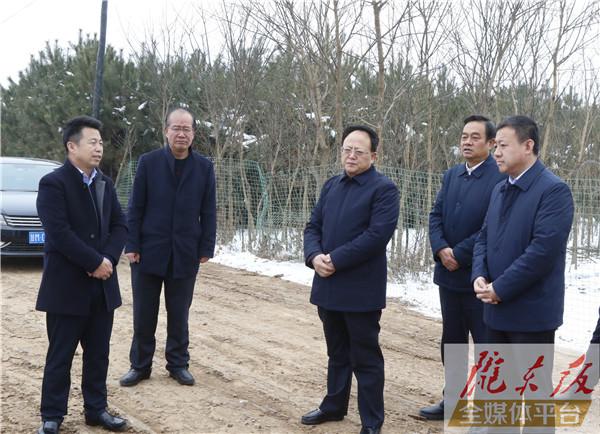 李銀赴正寧縣調研現(xiàn)代化生豬養(yǎng)殖循環(huán)產(chǎn)業(yè)基地建設項目情況