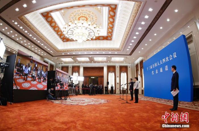 大黨與小船、英雄與“雄鷹”……“代表通道”講述有溫度的中國