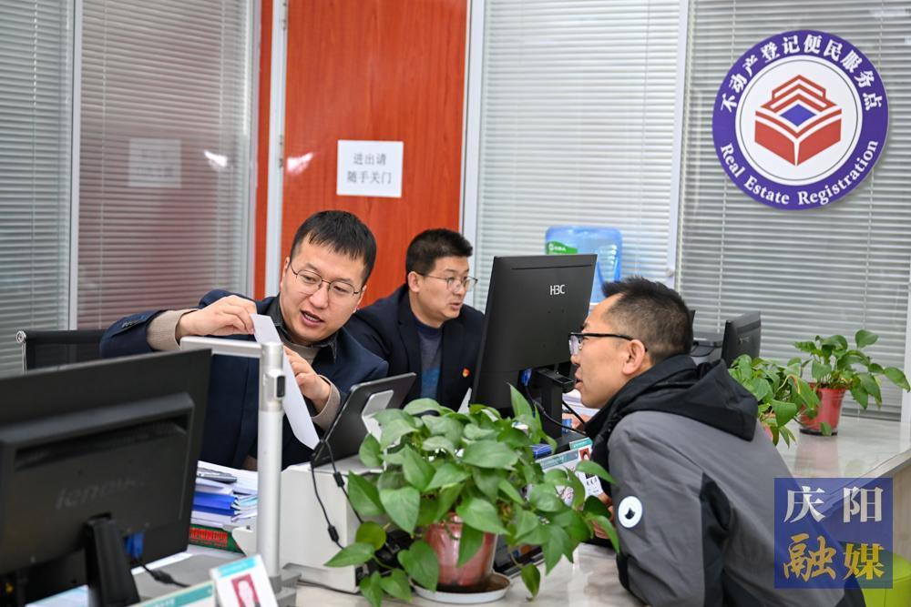 【攝影報道】新春開工第一天，慶陽市各行各業(yè)元氣滿滿啟新程