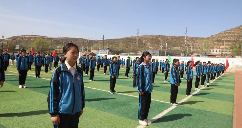 環(huán)縣第三中學(xué)第三屆科技節(jié)：點(diǎn)亮鄉(xiāng)村少年科創(chuàng)夢(mèng)想?